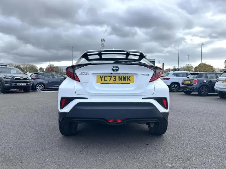 Toyota C-Hr 2023 photo 4