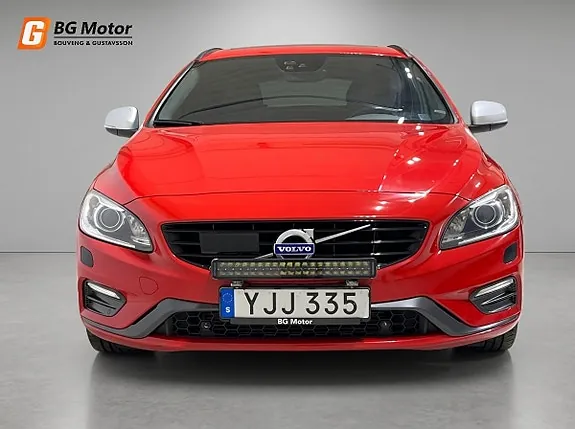 Volvo V60 2017 photo 2