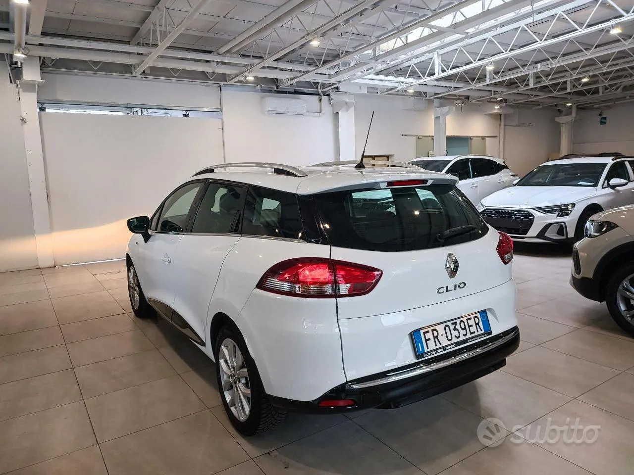 Renault Clio 2018 photo 2