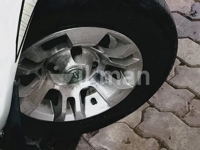 Toyota Corolla 1985 photo 3