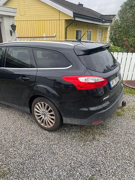 Ford Focus 2013 photo 3