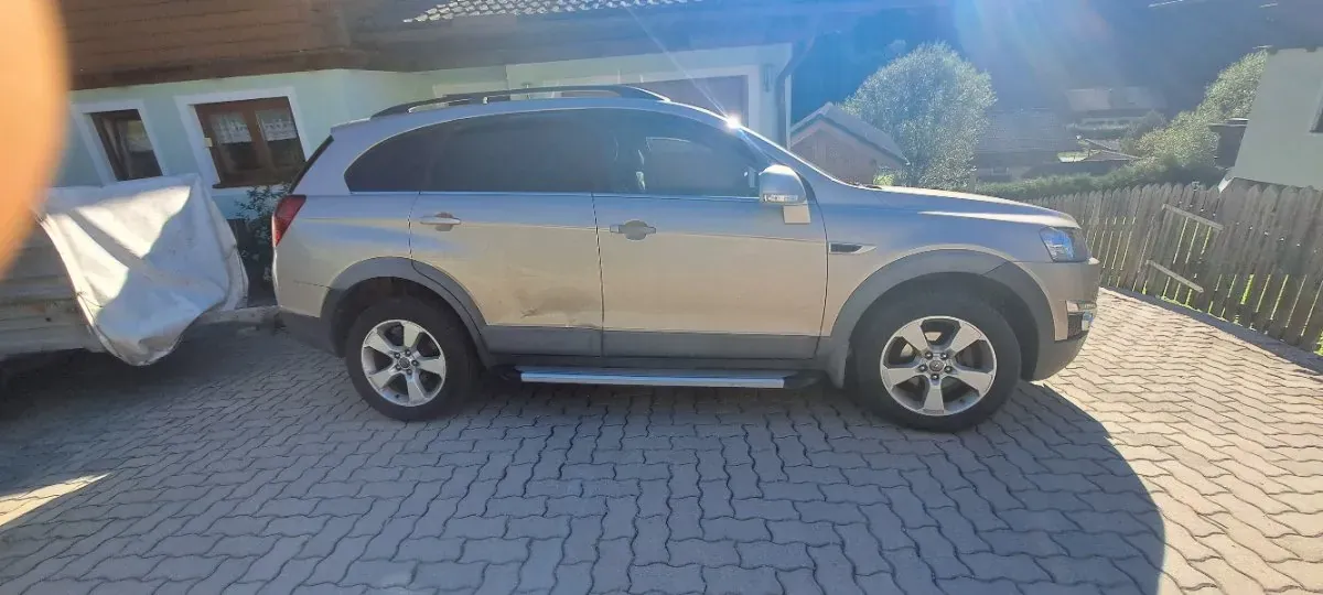 Chevrolet Captiva 2011 photo 3