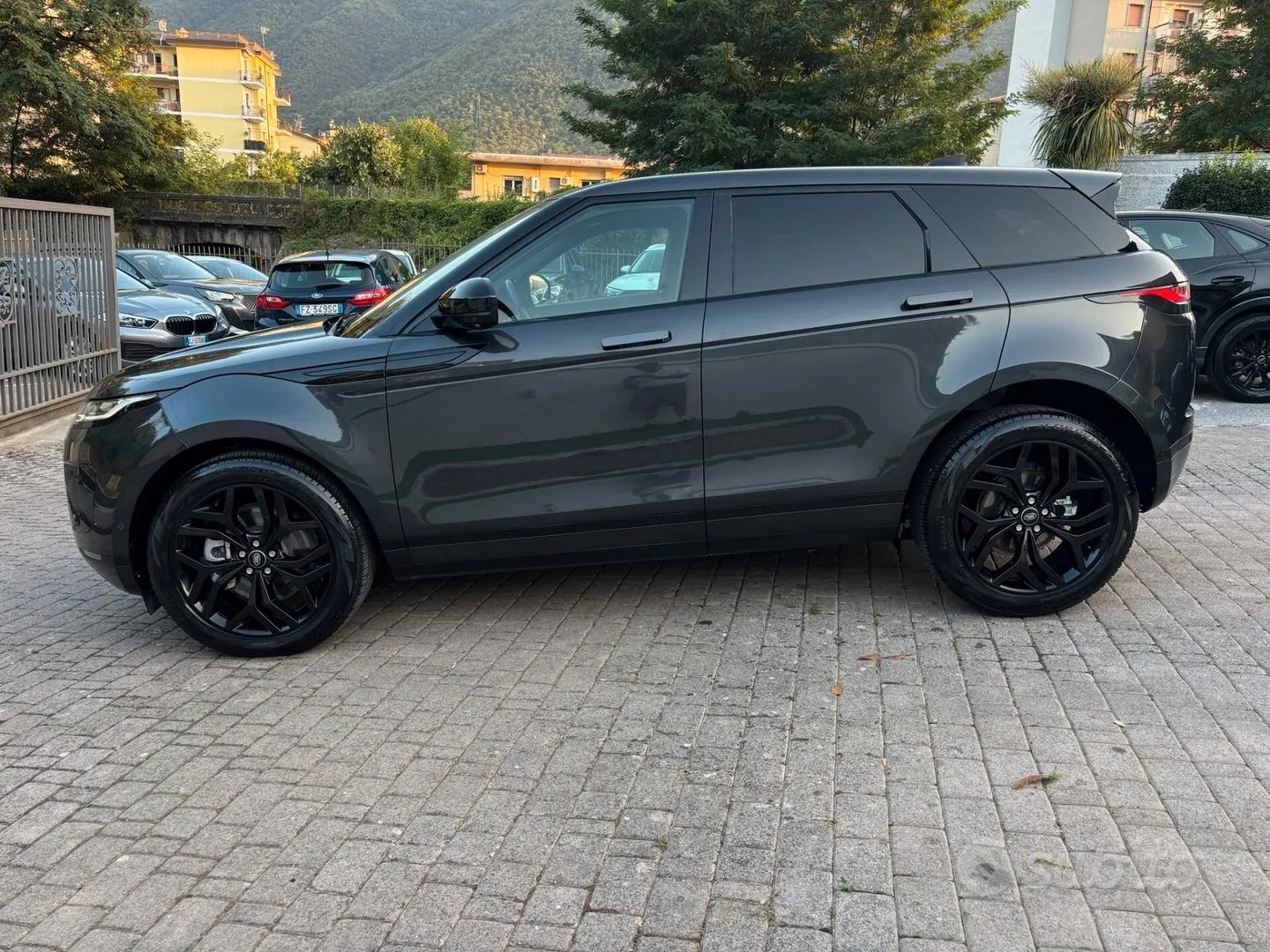 Land Rover Range Rover Evoque 2021 photo 5