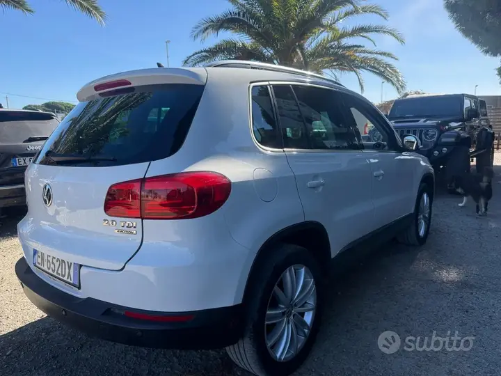 Volkswagen Tiguan 2012 photo 5
