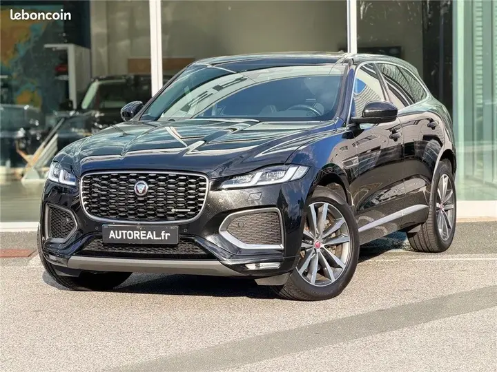 Jaguar F-Pace