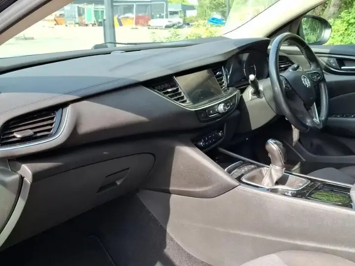 Vauxhall Insignia 2022 photo 5