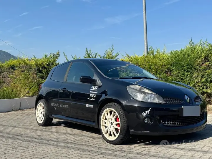 Renault Clio 2007 photo 2