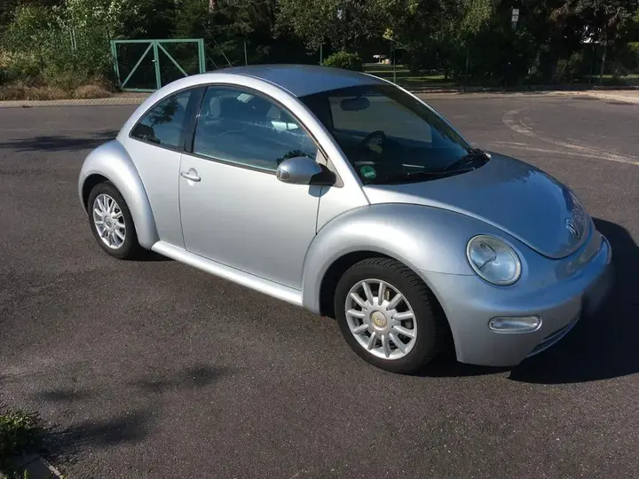 Volkswagen New Beetle
