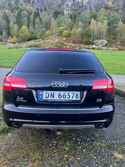 Audi A6 Allroad 2011 photo 3