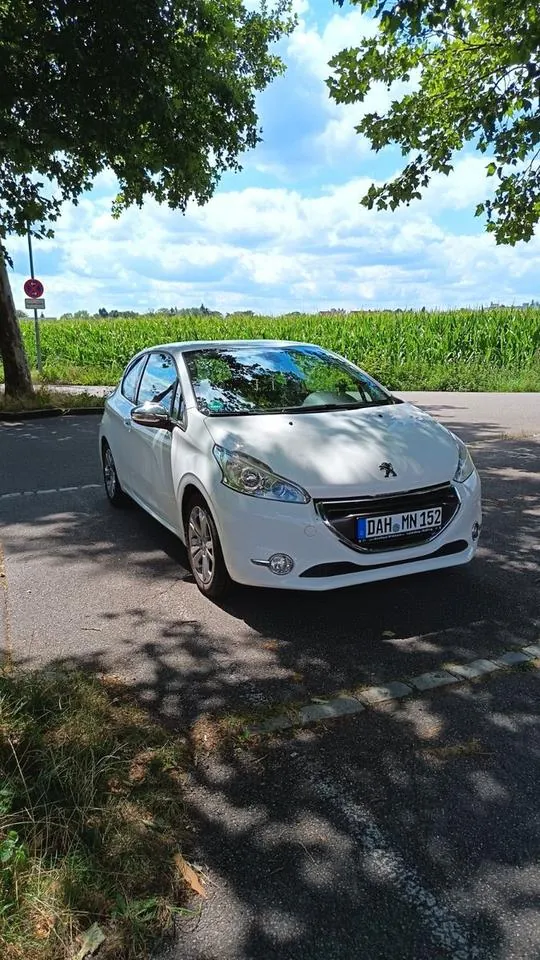 Peugeot 208 Allure
