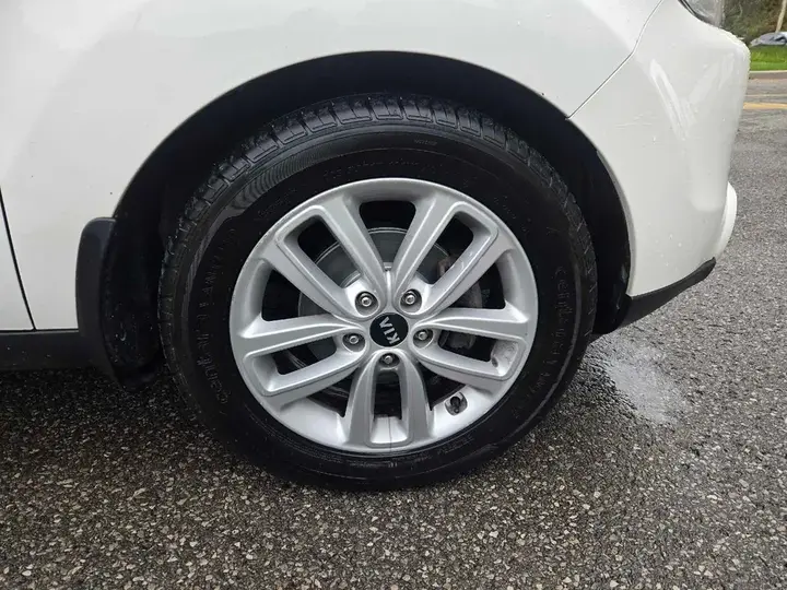 Kia Soul 2015 photo 3