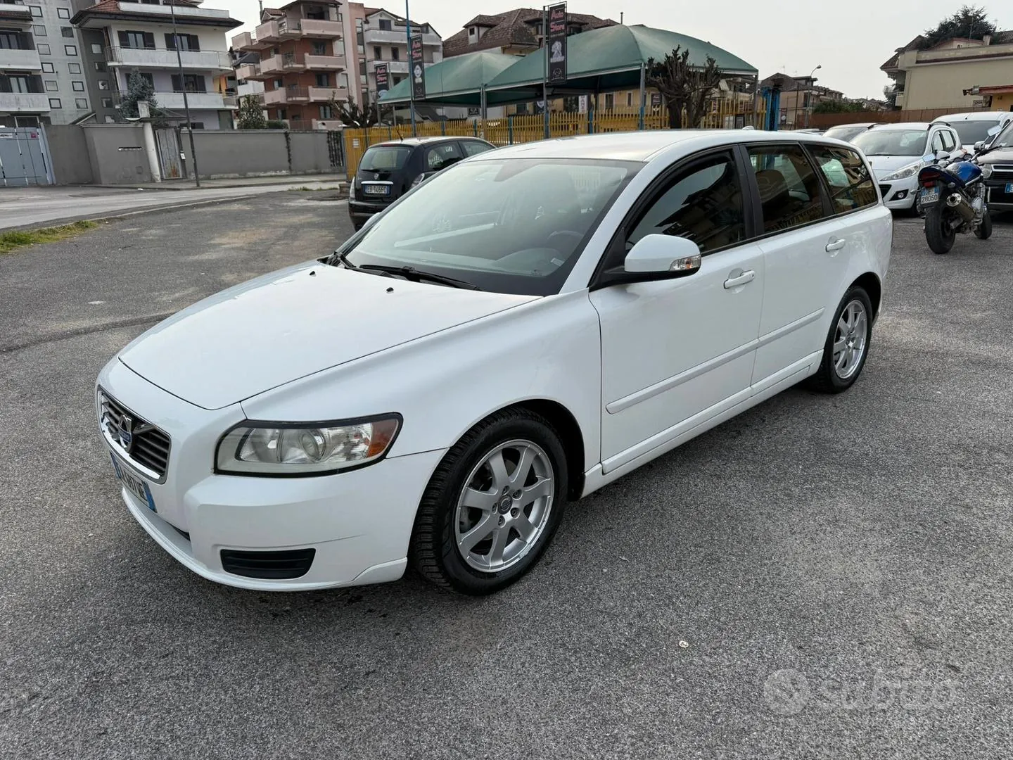 Volvo V50