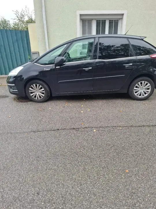 Citroen C4 Picasso 2013 photo 2