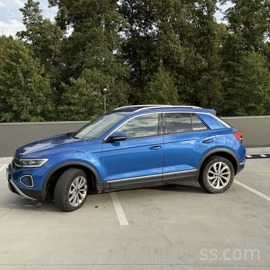Volkswagen T-Roc 2022 photo 2