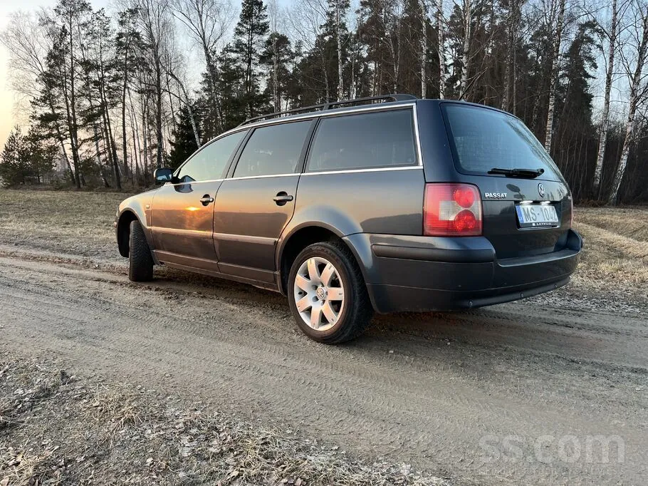 Volkswagen Passat 2001 photo 2