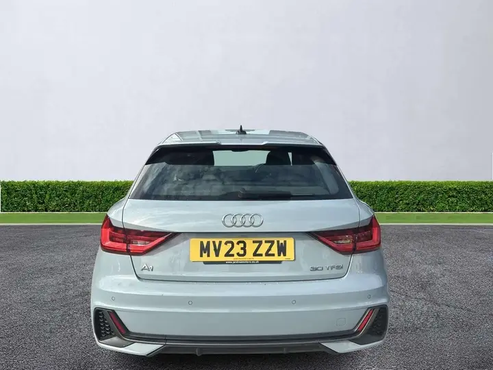 Audi A1 2023 photo 4