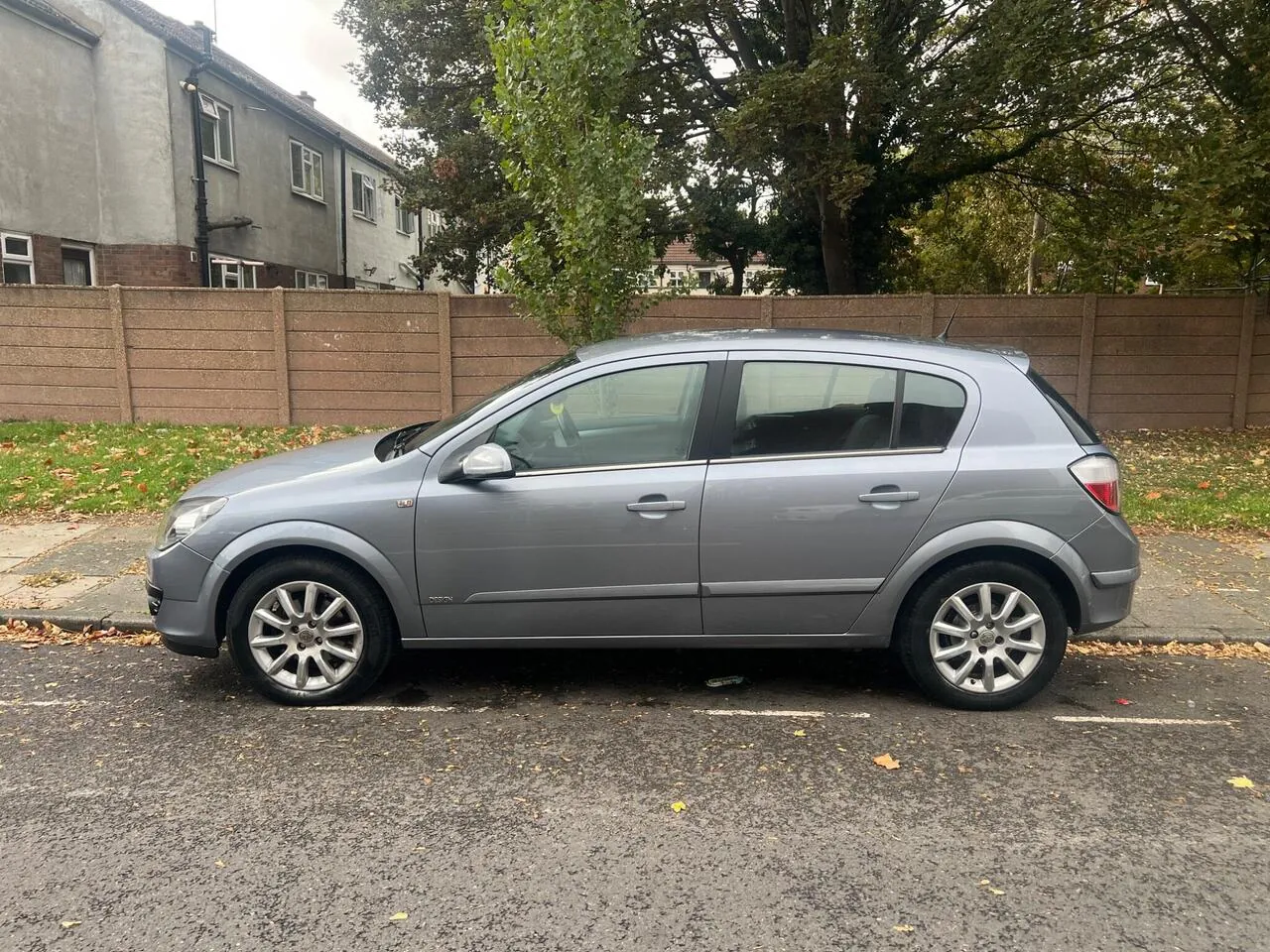 Vauxhall Astra 2006 photo 4