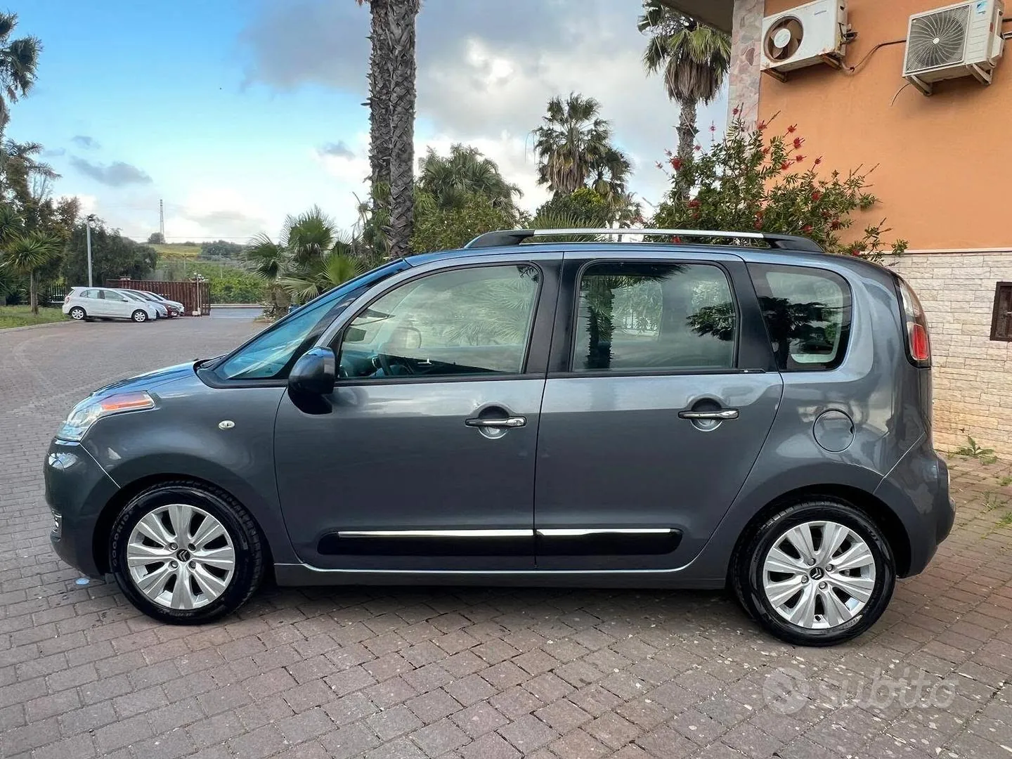 Citroen C3 Picasso 2011 photo 4