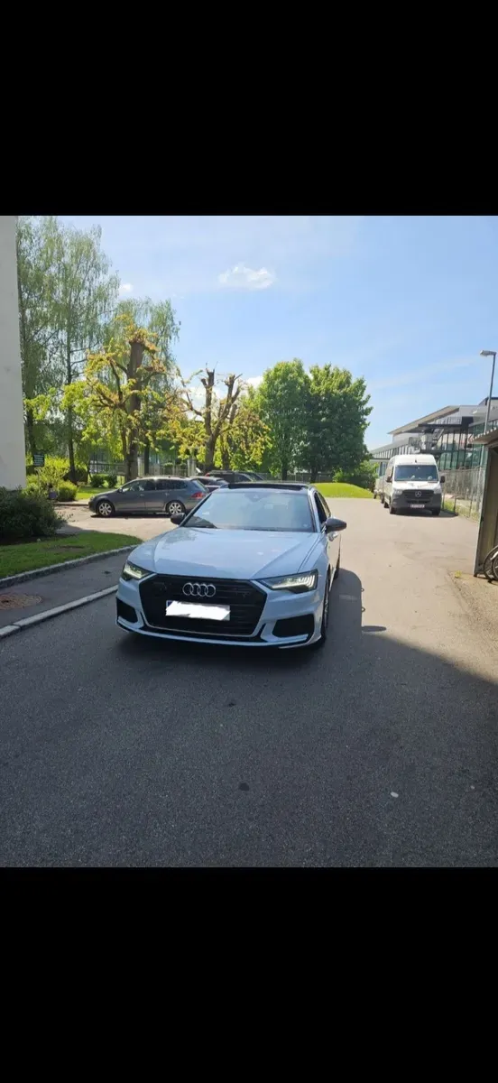 Audi A6 2021 photo 2