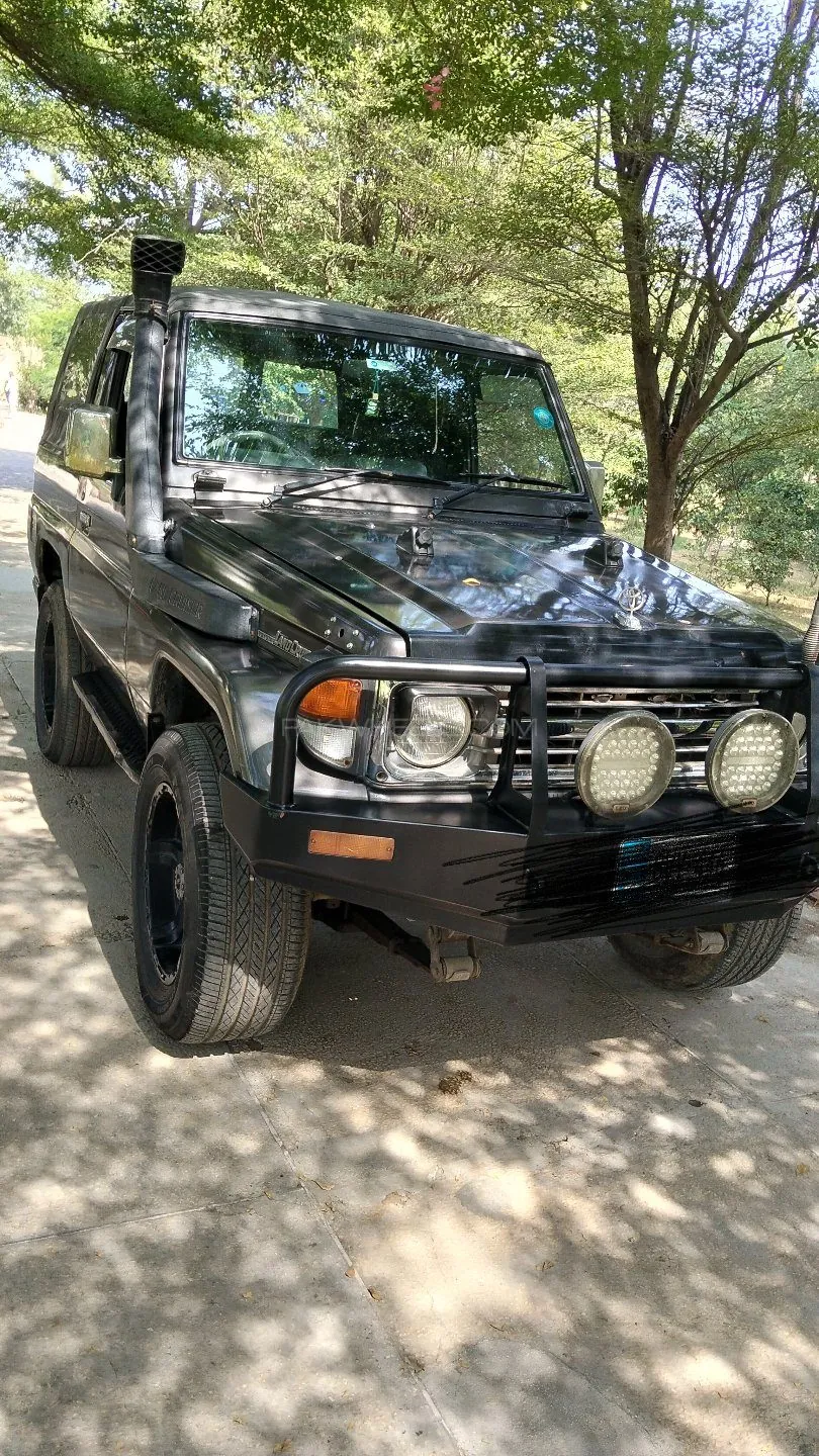 Toyota Land Cruiser
