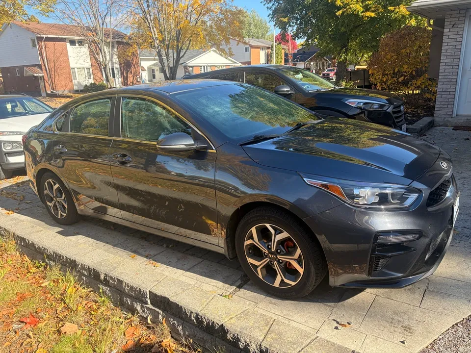 Kia Forte 2020 photo 2
