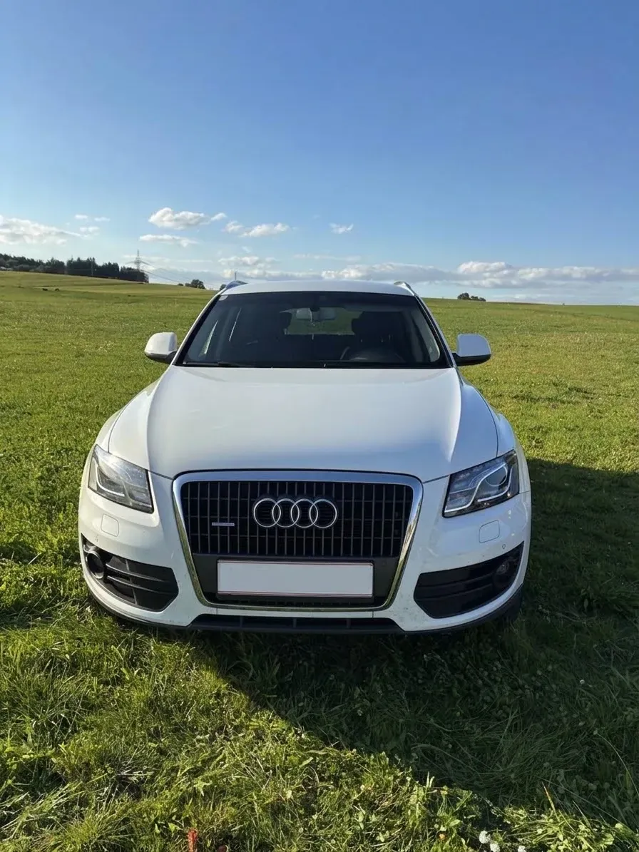 Audi Q5 2012 photo 2