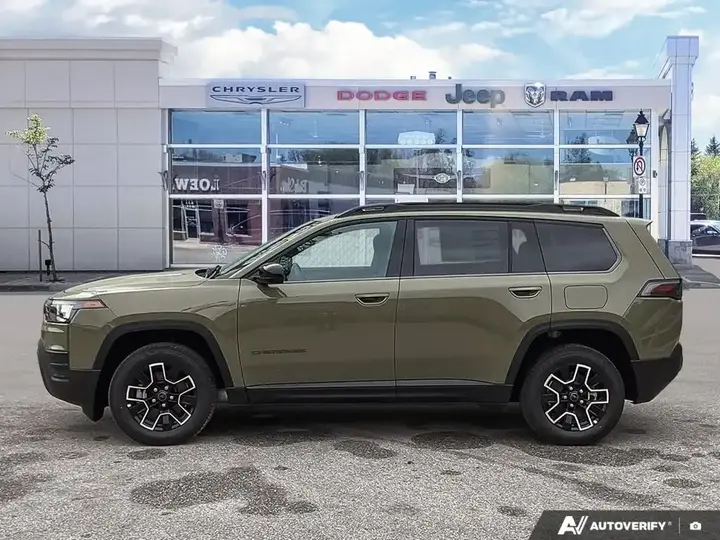 Jeep Cherokee 2026 photo 5