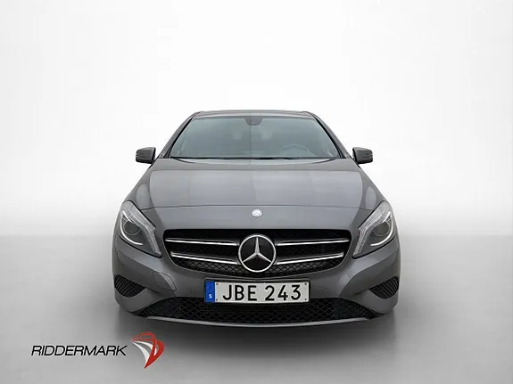 Mercedes-Benz A180 2014 photo 2