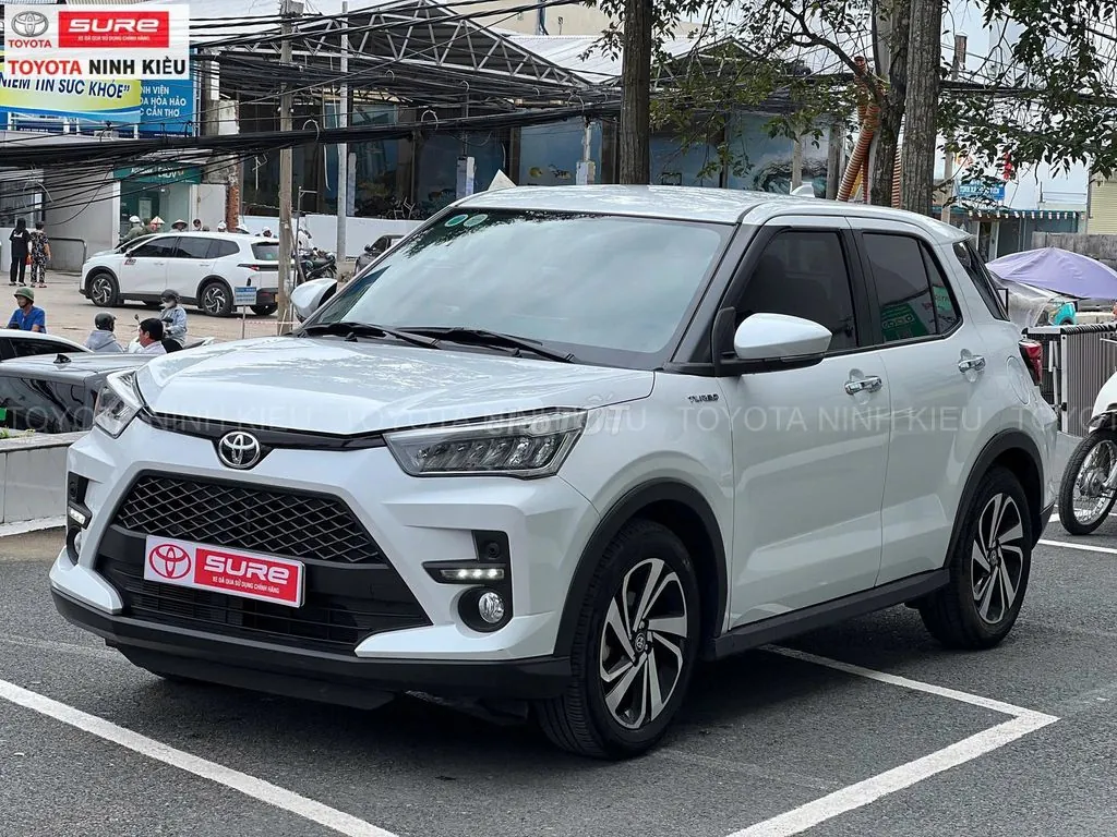 Toyota Raize 2024 photo 2