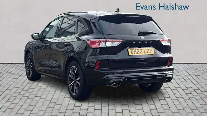 Ford Kuga 2023 photo 2