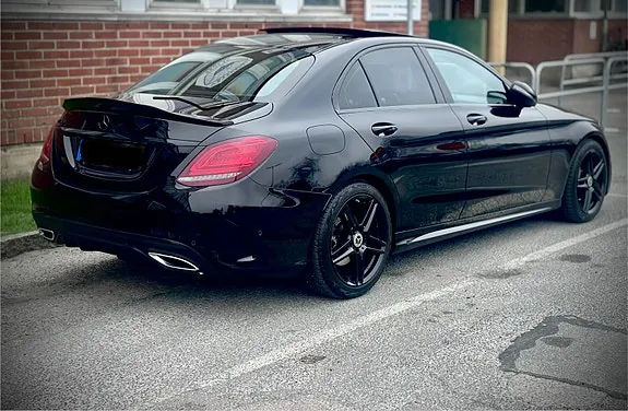 Mercedes-Benz C-Class 2019 photo 4