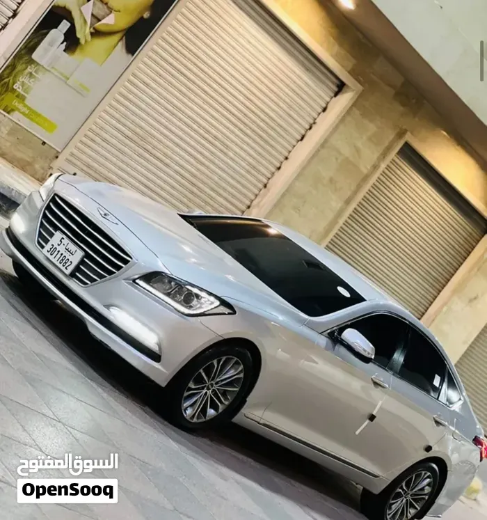 Hyundai Genesis