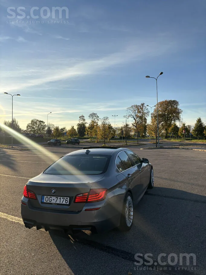 BMW 530D 2009 photo 4