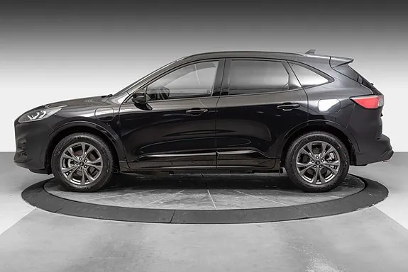 Ford Kuga 2023 photo 2