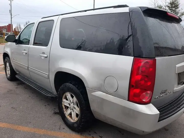 GMC Yukon Xl 2013 photo 5