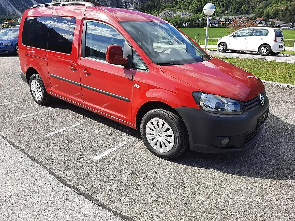 Volkswagen Caddy 2013 photo 2