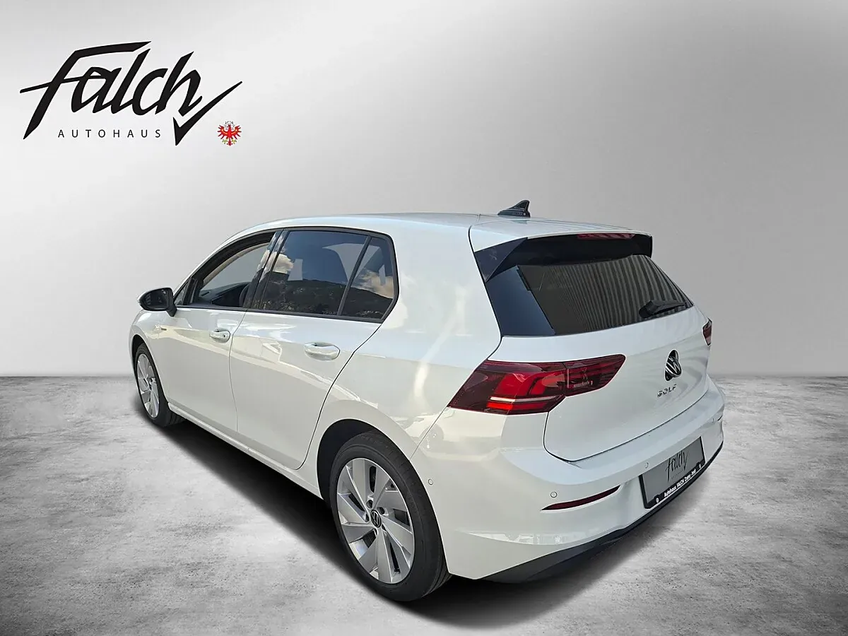 Volkswagen Golf 2026 photo 3