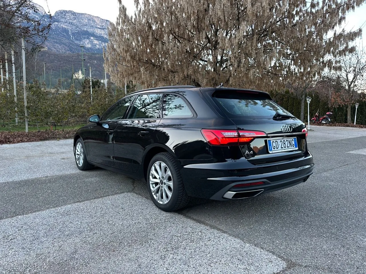 Audi A4 Avant 2021 photo 5