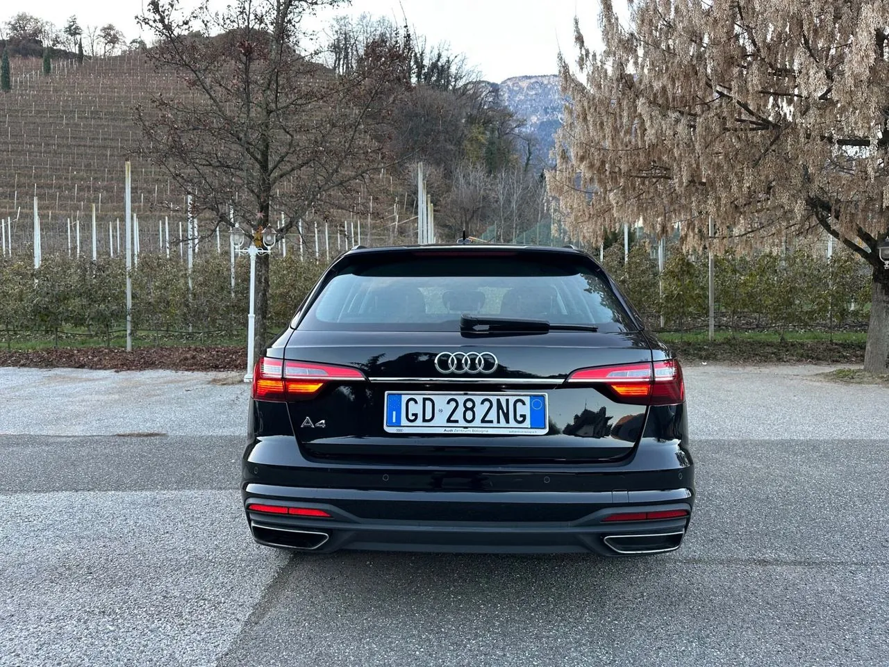 Audi A4 Avant 2021 photo 4