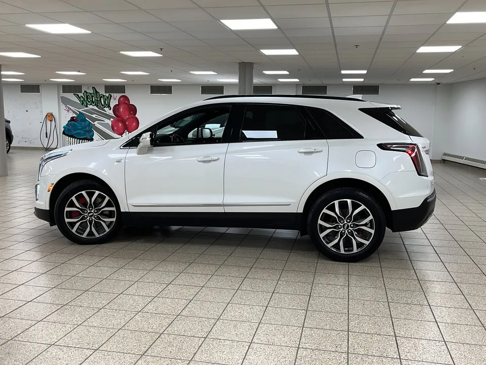 Cadillac Xt5 2022 photo 3