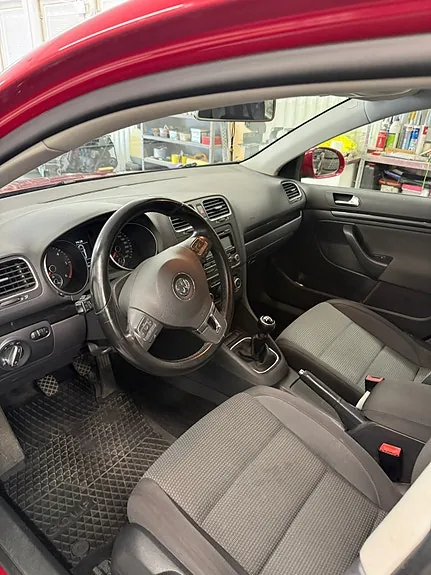 Volkswagen Golf Vi 2010 photo 5