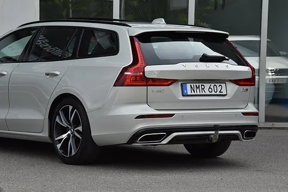 Volvo V60 2019 photo 5