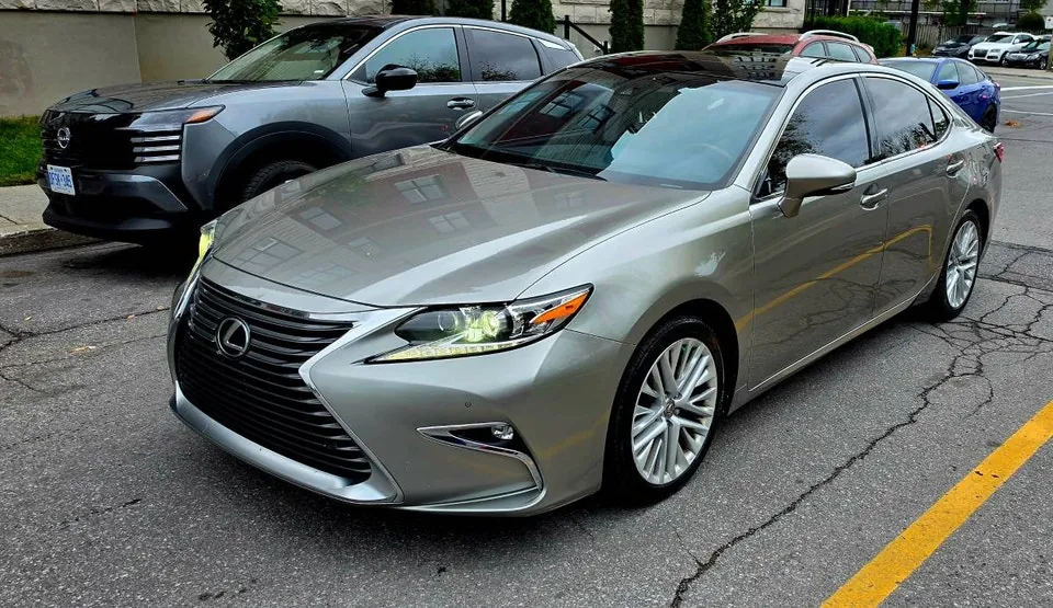 Lexus Es350