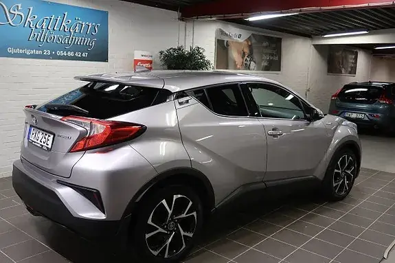 Toyota C-Hr 2019 photo 3