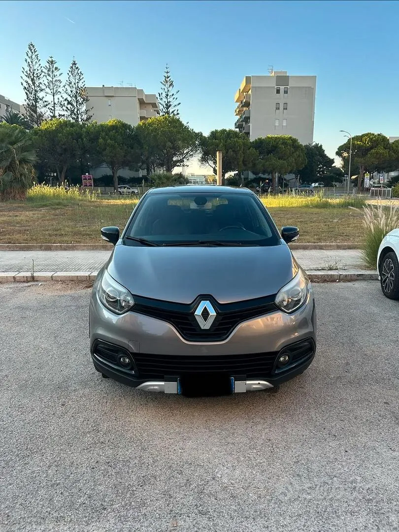 Renault Captur 2017 photo 2
