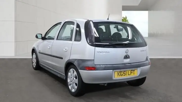 Vauxhall Corsa 2001 photo 5