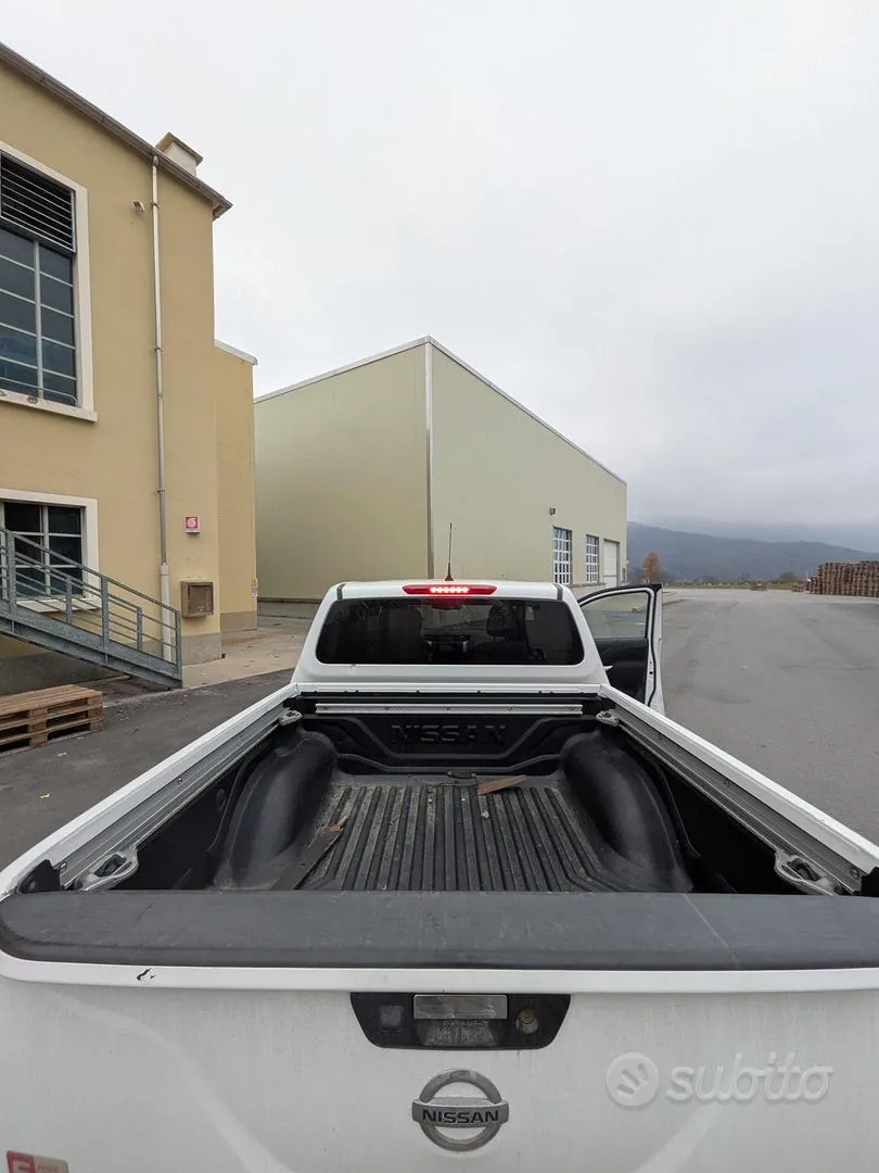 Nissan Navara 2022 photo 4