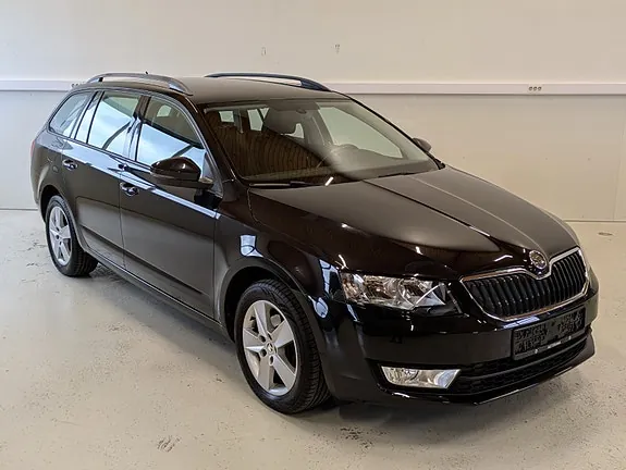 Skoda Octavia 2014 photo 4