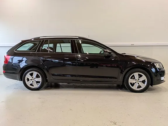 Skoda Octavia 2014 photo 5
