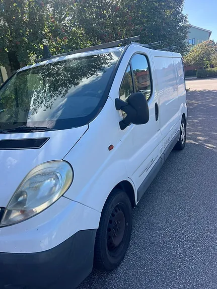 Opel Vivaro 2007 photo 2